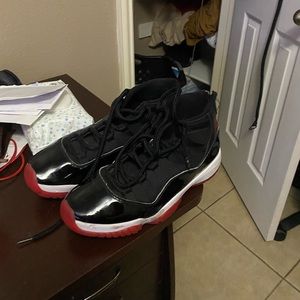 Jordan retro 11s